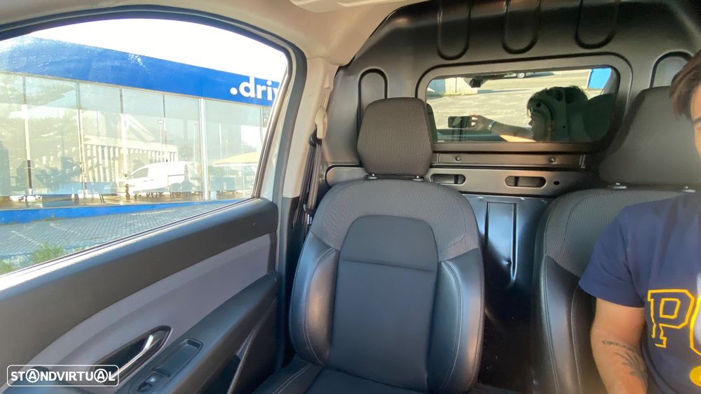 Renault Express 1.5 Blue dCi - 41