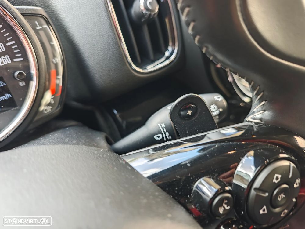 MINI Countryman Cooper S ALL4 Auto Desportiva - 27