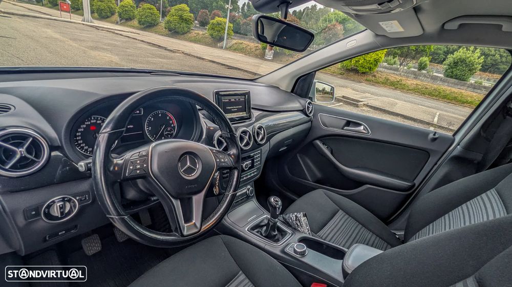 Mercedes-Benz B 180 CDI BlueEFFICIENCY Edition Style - 3