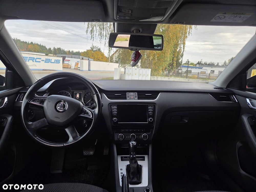 Skoda Octavia - 16