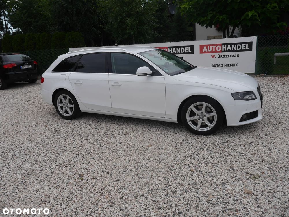 Audi A4 Avant 2.0 TDI DPF multitronic S line Sportpaket - 13