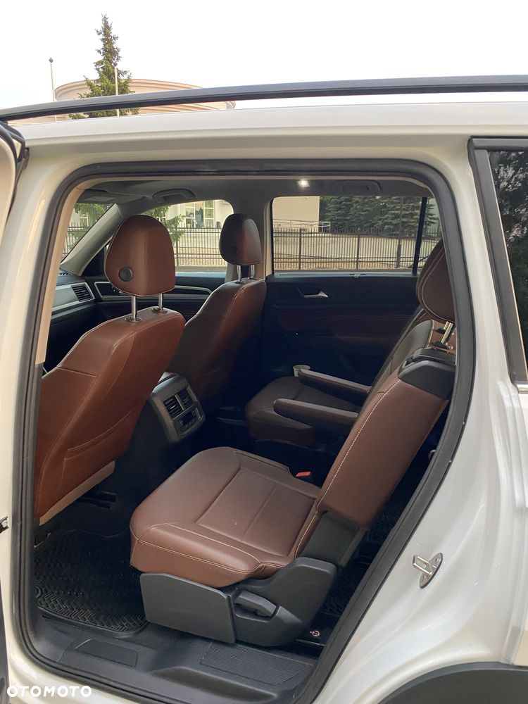 Volkswagen Atlas - 3