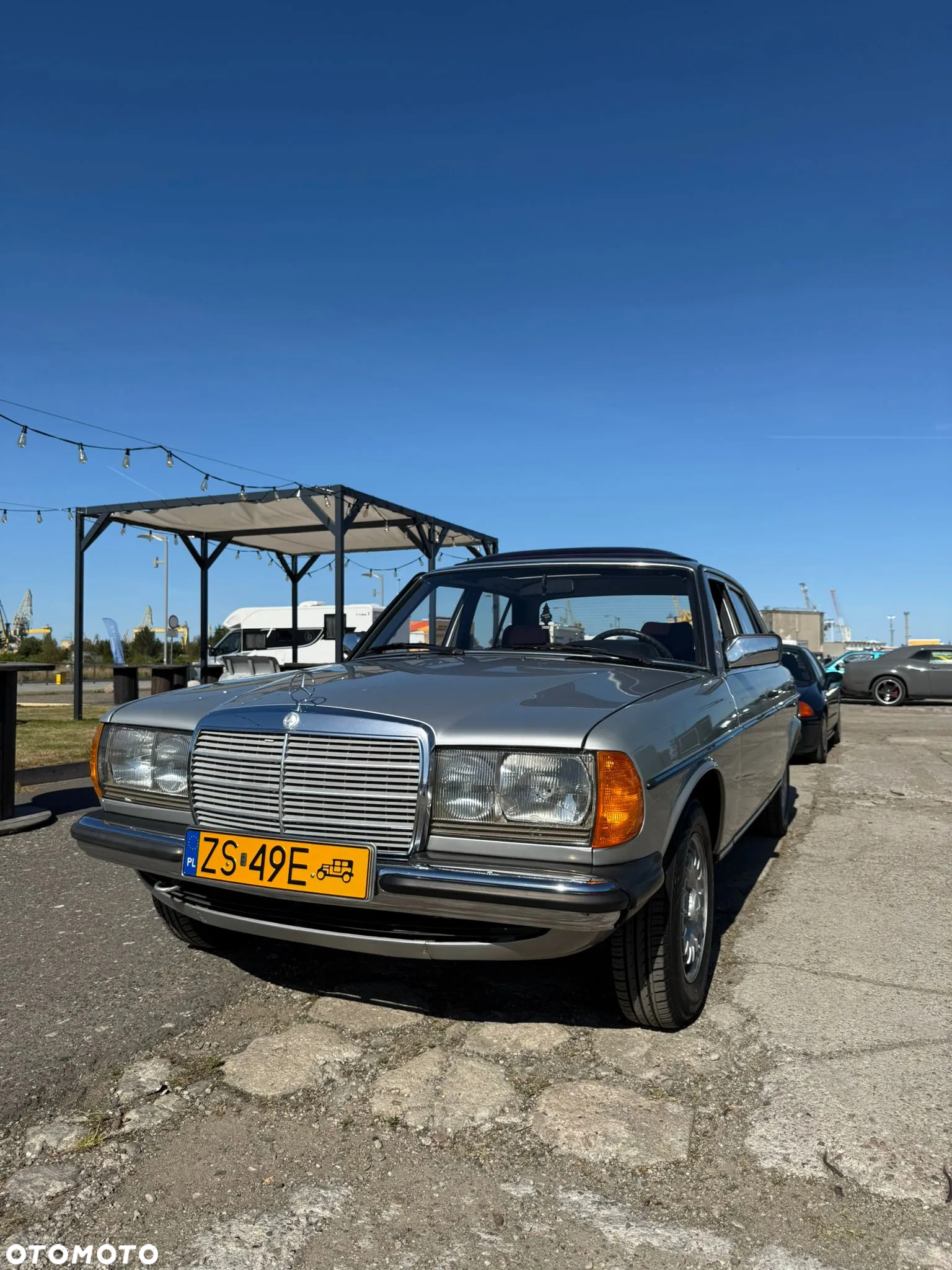 Mercedes-Benz W123 - 27