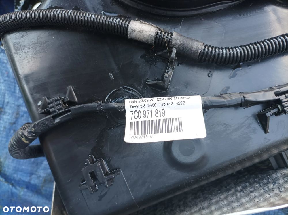 VW Crafter II MAN zbiornik AdBlue 2,0 TDI komplet wiązka pompa 2N0131969 7C0971819 2N0131877B - 7