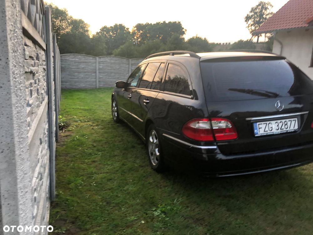 Mercedes-Benz Klasa E 320 CDI T Avantgarde - 9