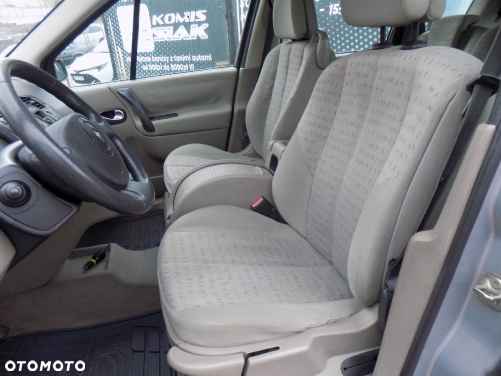 Renault Grand Scenic - 6