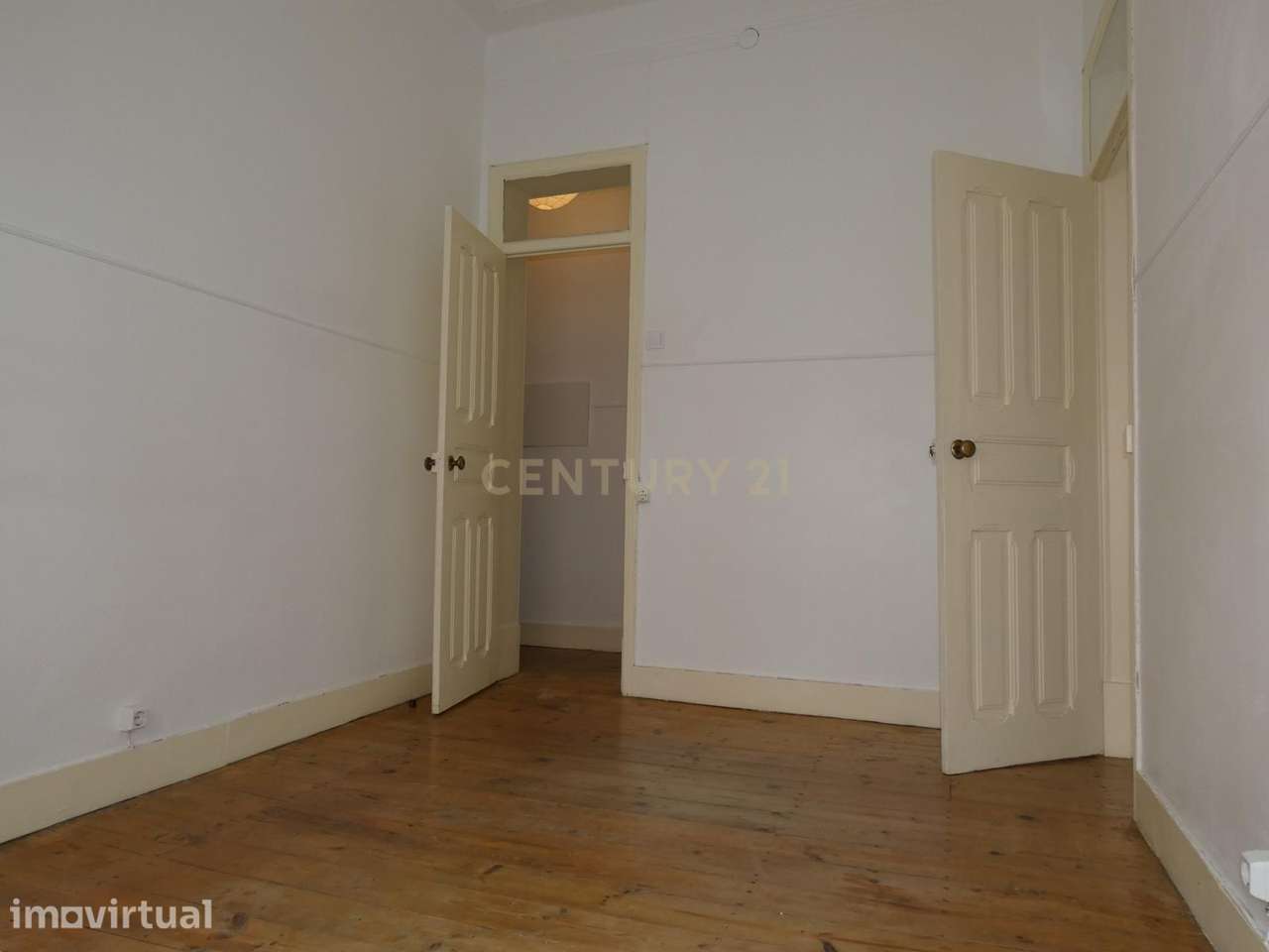 Apartamento T1 no Beato - Grande imagem: 4/19