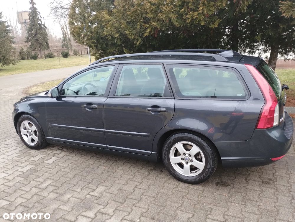 Volvo V50 1.6D DPF DRIVe Start/Stop - 3