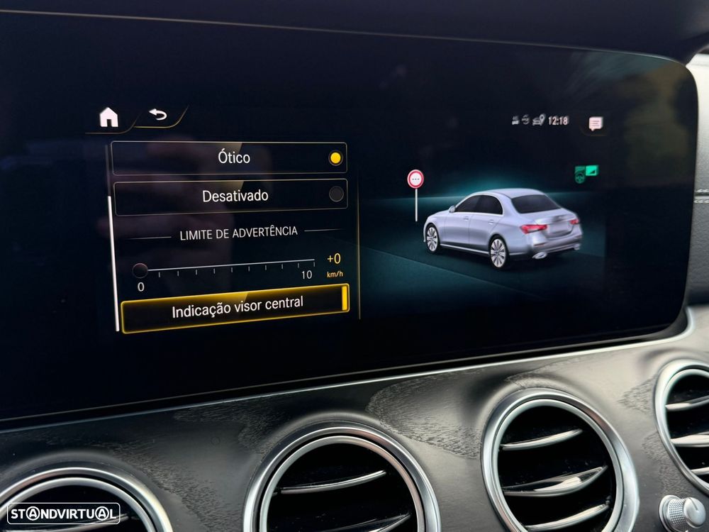 Mercedes-Benz E 300 de AMG Line - 52