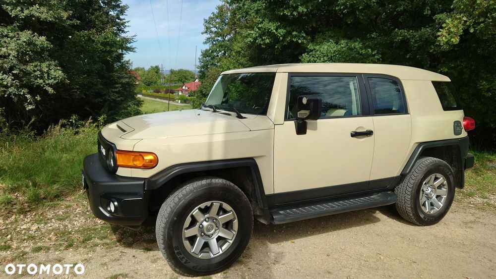 Toyota FJ - 13