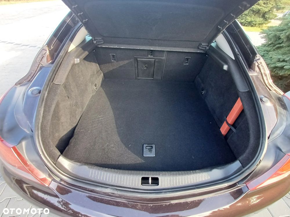 Opel Insignia 2.0 CDTI 150 Jahre - 15