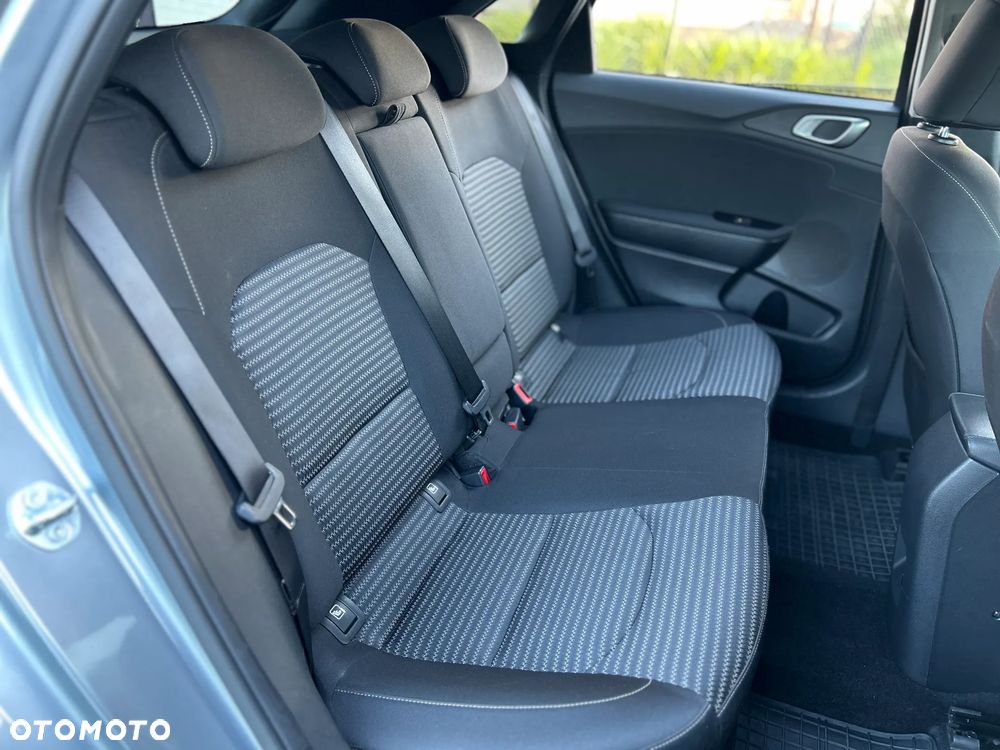 Kia Ceed 1.5 T-GDI L - 21