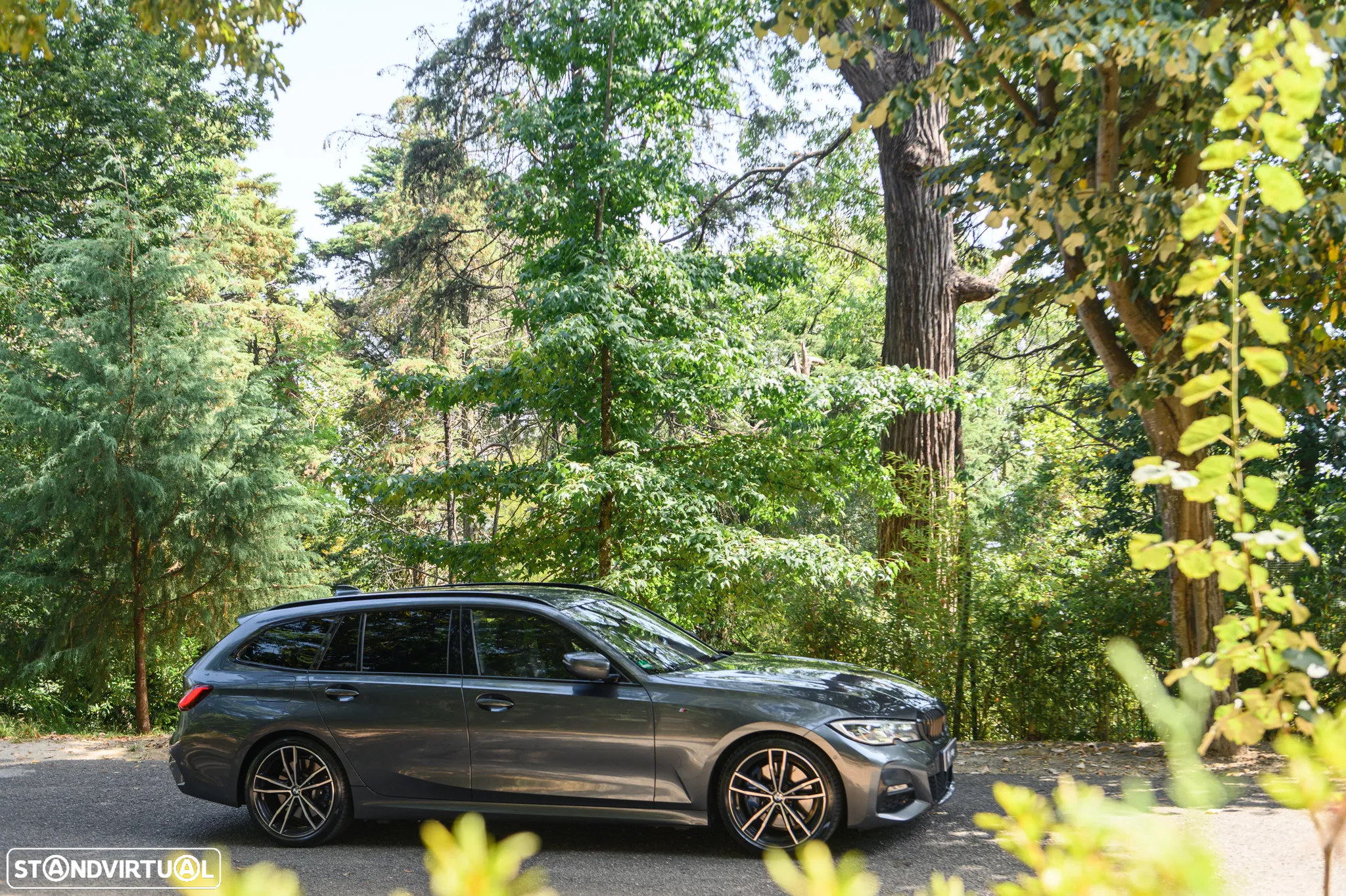 BMW 330 e Touring Pack M Auto - 3