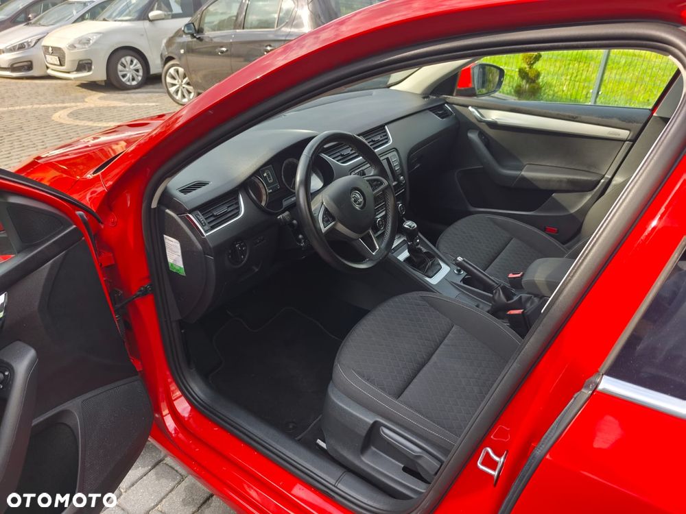 Skoda Octavia 2.0 TDI Edition - 6