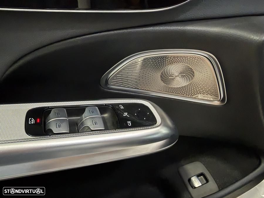 Mercedes-Benz E 300 de - 8