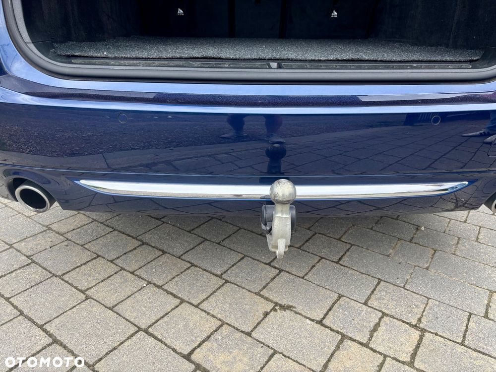 BMW Seria 5 520d Luxury Line sport - 40