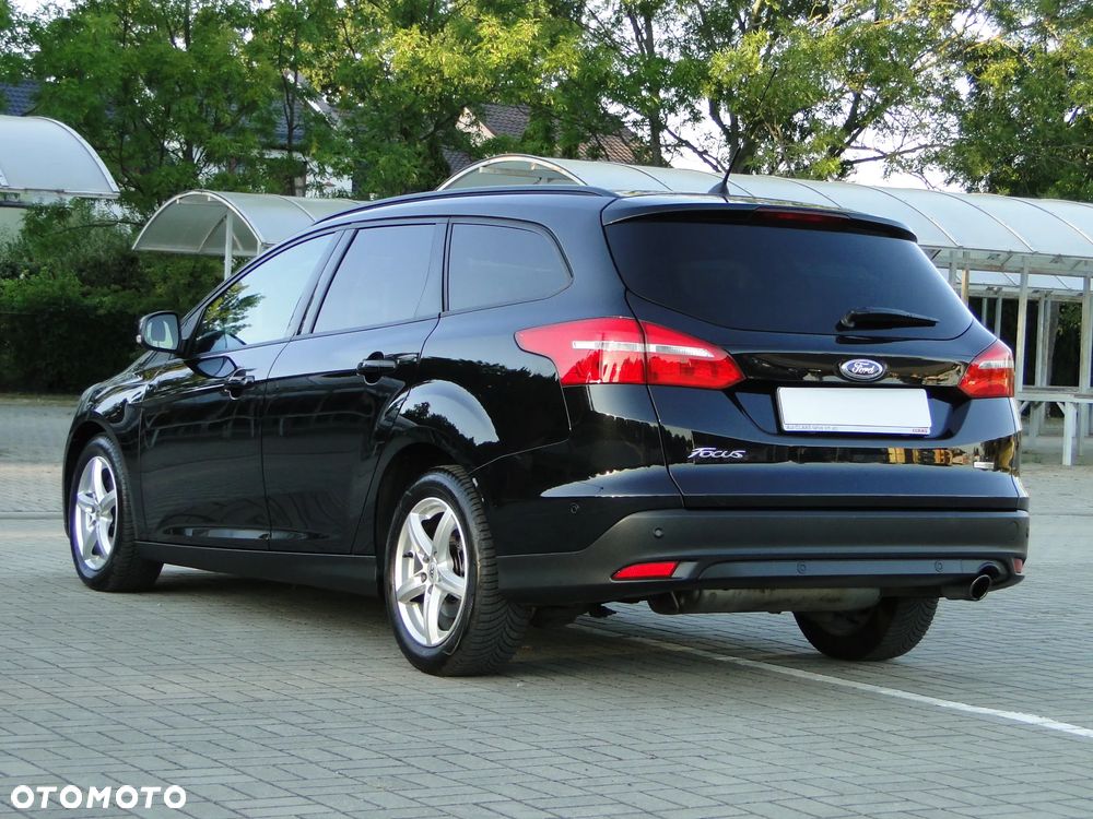 Ford Focus 1.5 EcoBoost STart-Stopp-System TITANIUM - 3