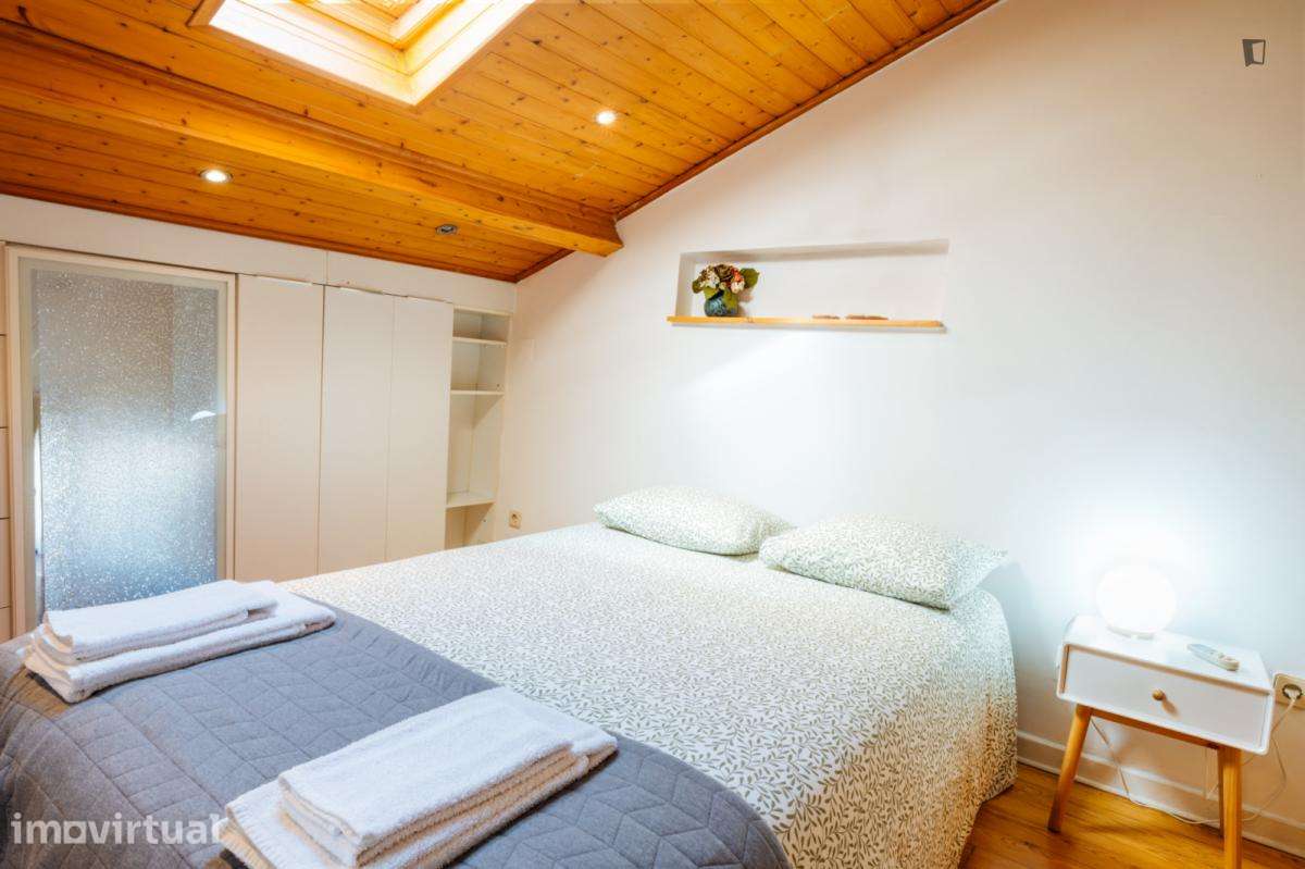 Quarto - localizado em Bairro Alto Lisbon - Grande imagem: 2/37