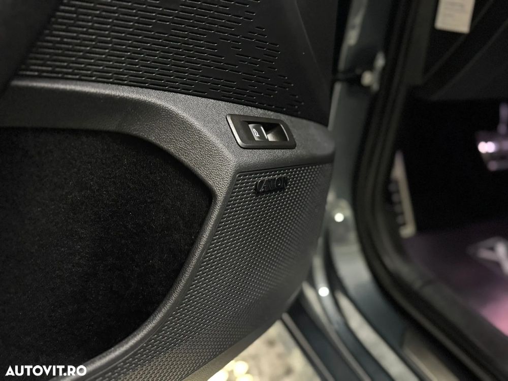 Skoda Octavia 2.0 TDI DSG RS - 17