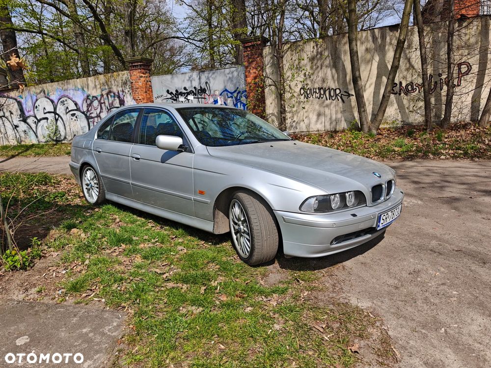 BMW Seria 5 - 8