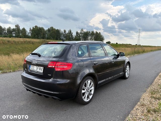 Audi A3 Sportback 2.0 TDI DPF Ambition - 7