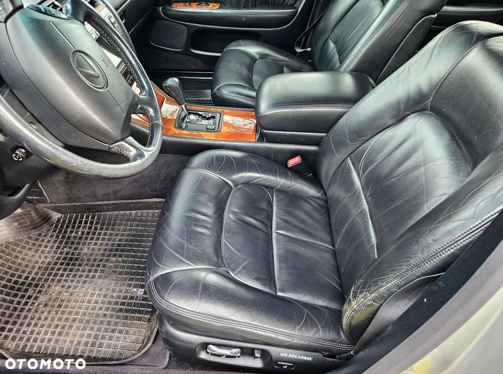 Lexus LS Standard - 15