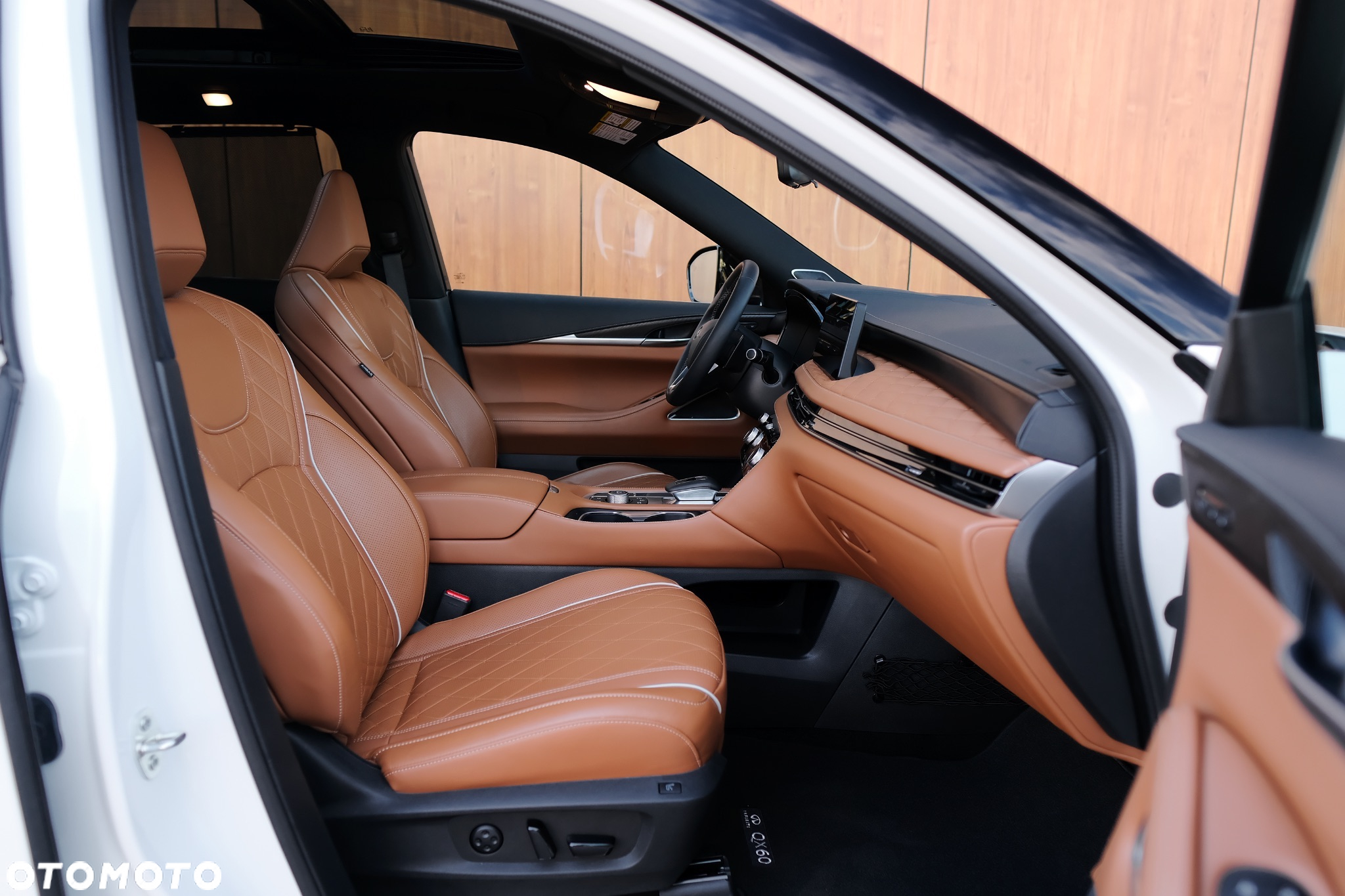 Infiniti QX60 - 19