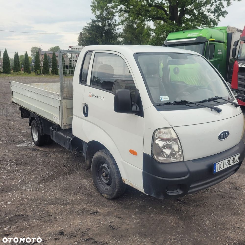 Kia K2500-NW - 2