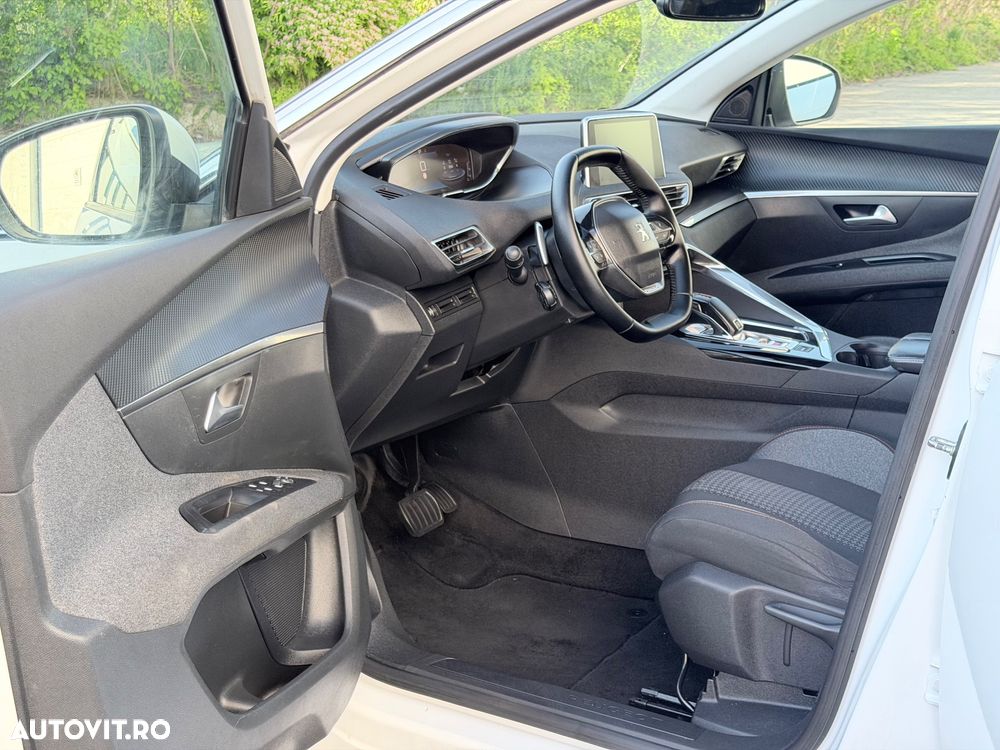 Peugeot 5008 1.5L BlueHDI EAT8 S&S GT - 18