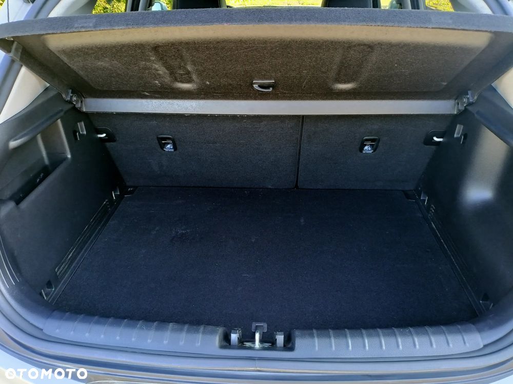 Kia Stonic 1.4 L - 26
