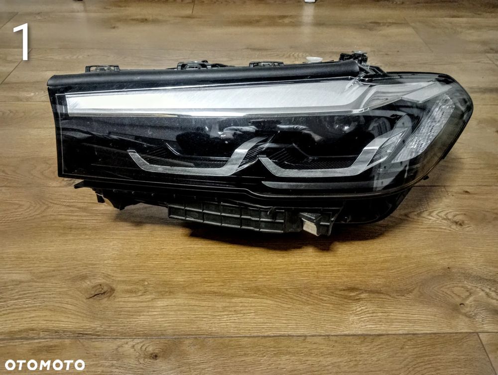 LAMPA PRAWA BMW 5 G30 G31 FULL LED 5A388C3 ROK 2023 STAN B.DOBRY