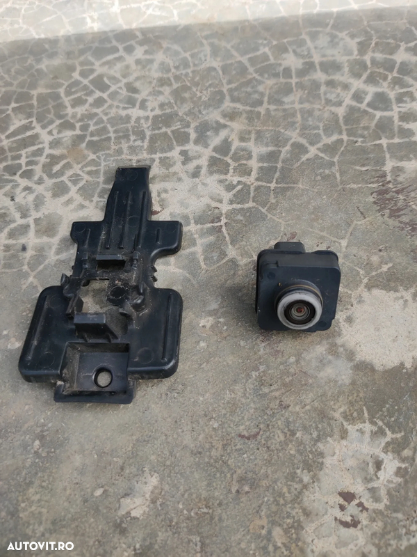 Camera parcare spate Peugeot 3008 5008 Citroen C3 C5 9809301080