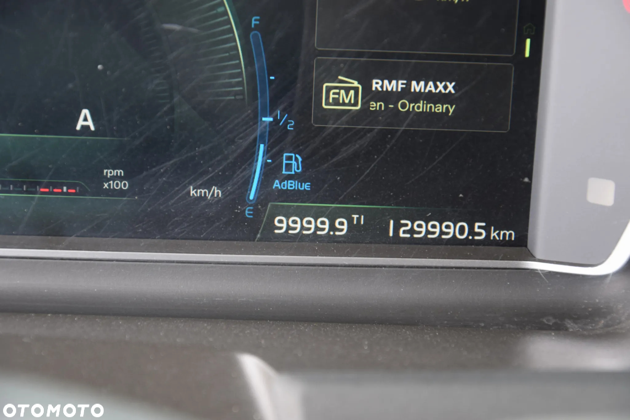Volvo FH500 / EURO 6 / NOWY MODEL / KLIMATYZACJA POSTOJOWA / ACC / LEDY / 2 ZBIORNIKI / FULL SPILERY / 2023 / NISKI PRZEBIEG / SERWISOWANY / SPROWADZONY - 31