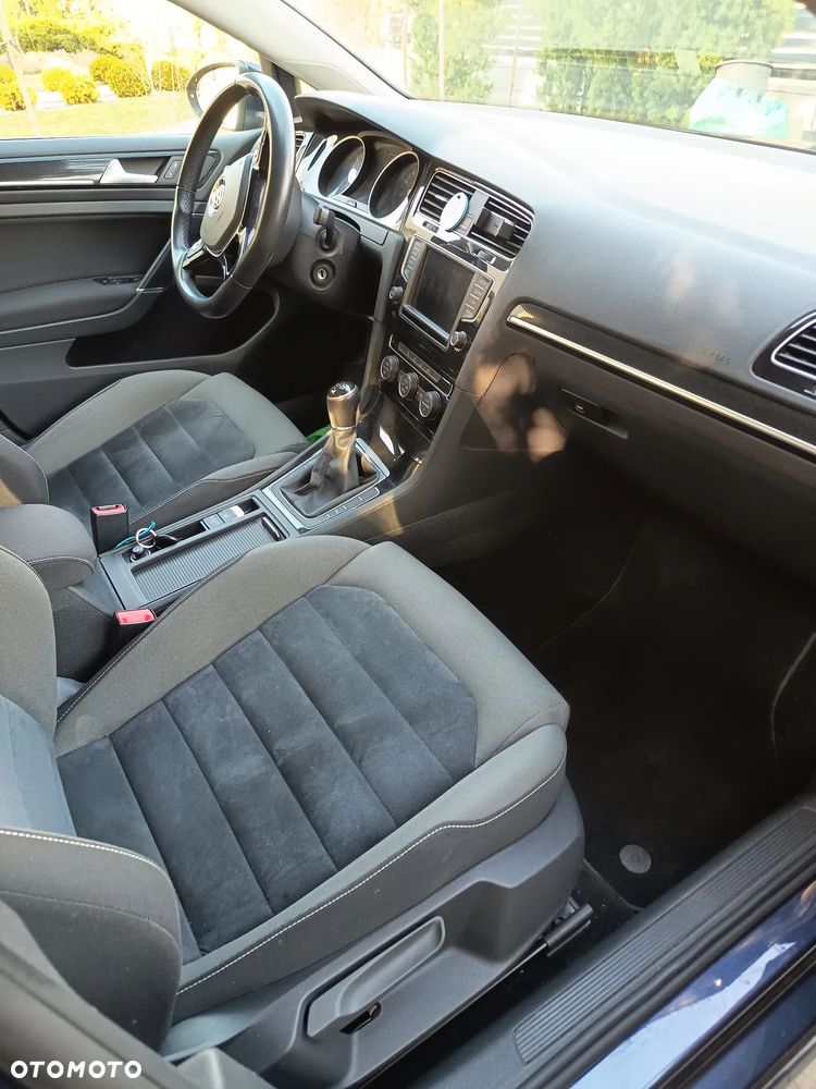 Volkswagen Golf 1.6 TDI BMT Comfortline - 7