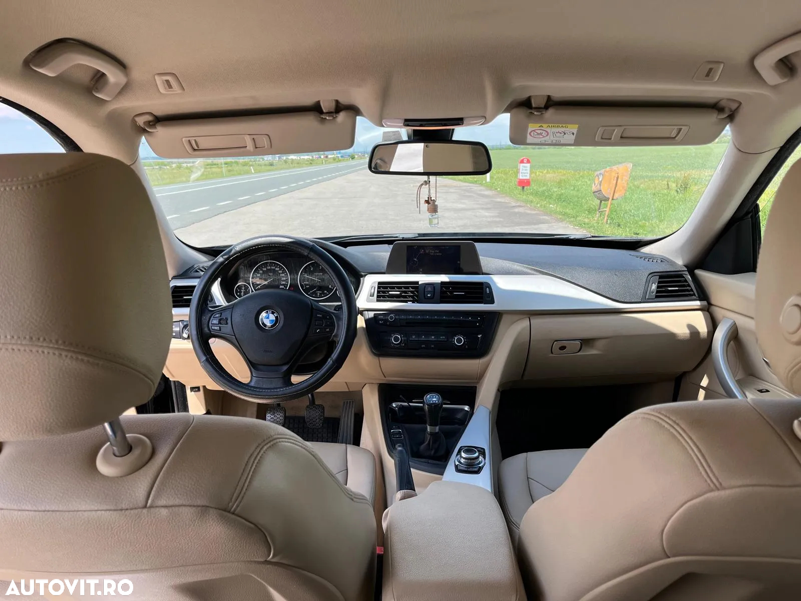 BMW Seria 3 318d GT - 5