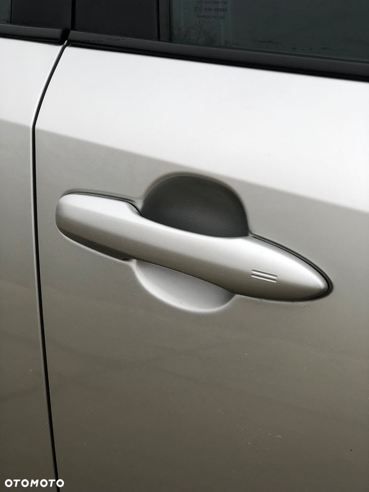 Toyota Corolla 1.2 Turbo Comfort - 15