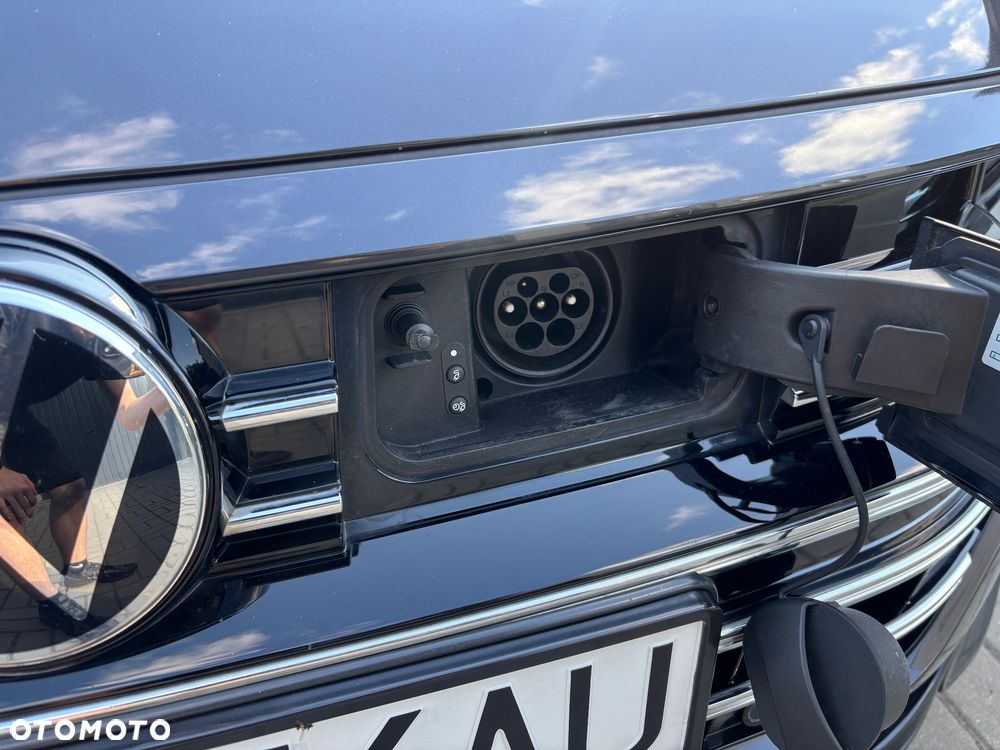 Volkswagen Arteon 1.4 eHybrid OPF DSG R-Line - 11
