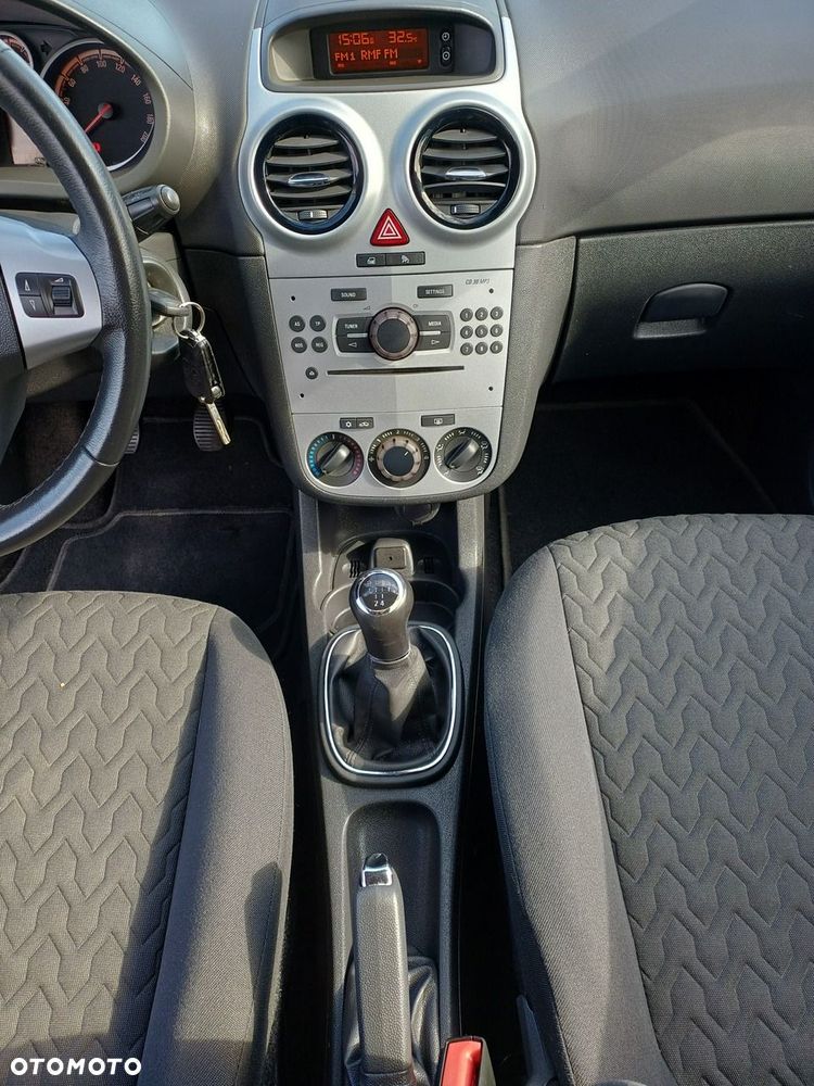Opel Corsa 1.4 16V Edition - 22