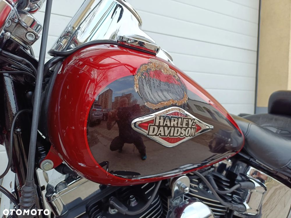 Harley-Davidson Softail Heritage Classic - 34