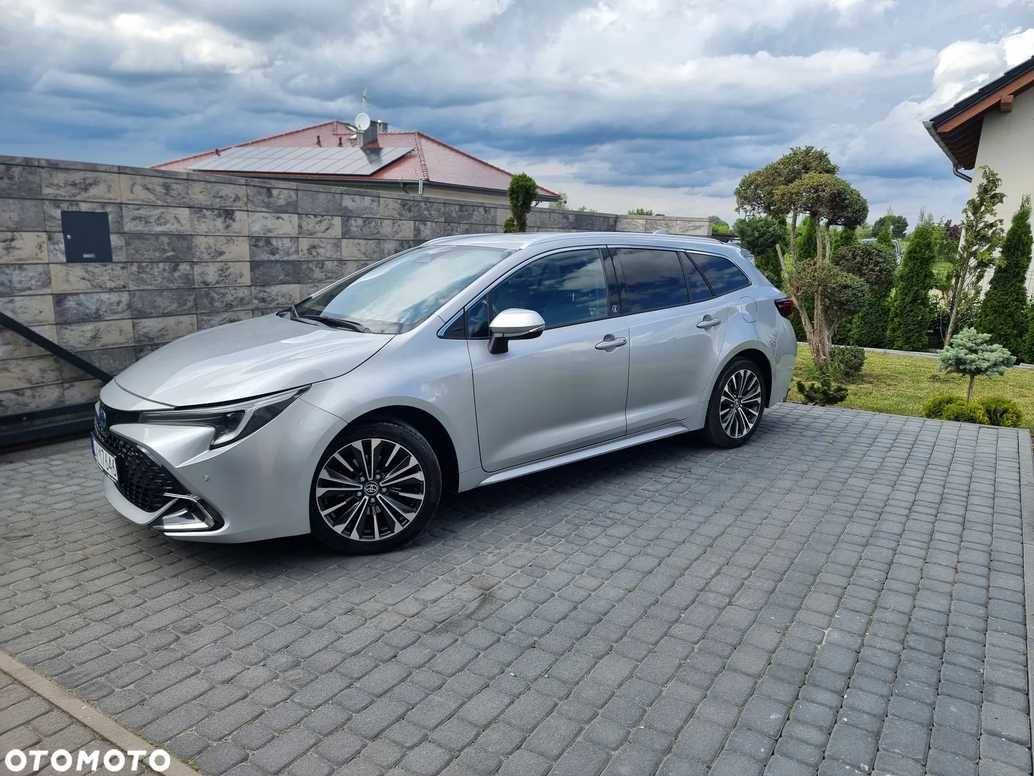 Toyota Corolla 1.8 Hybrid Touring Sports Team Deutschland - 10