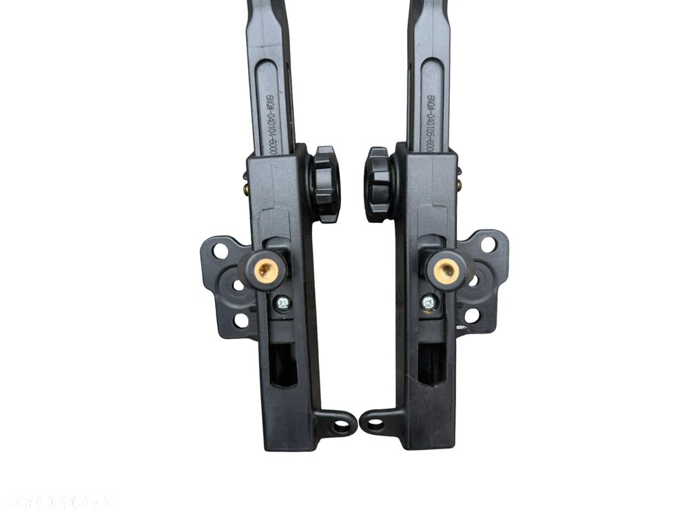 Mocowanie szyby stelaż  CF MOTO  650 GT   20-24R - 4