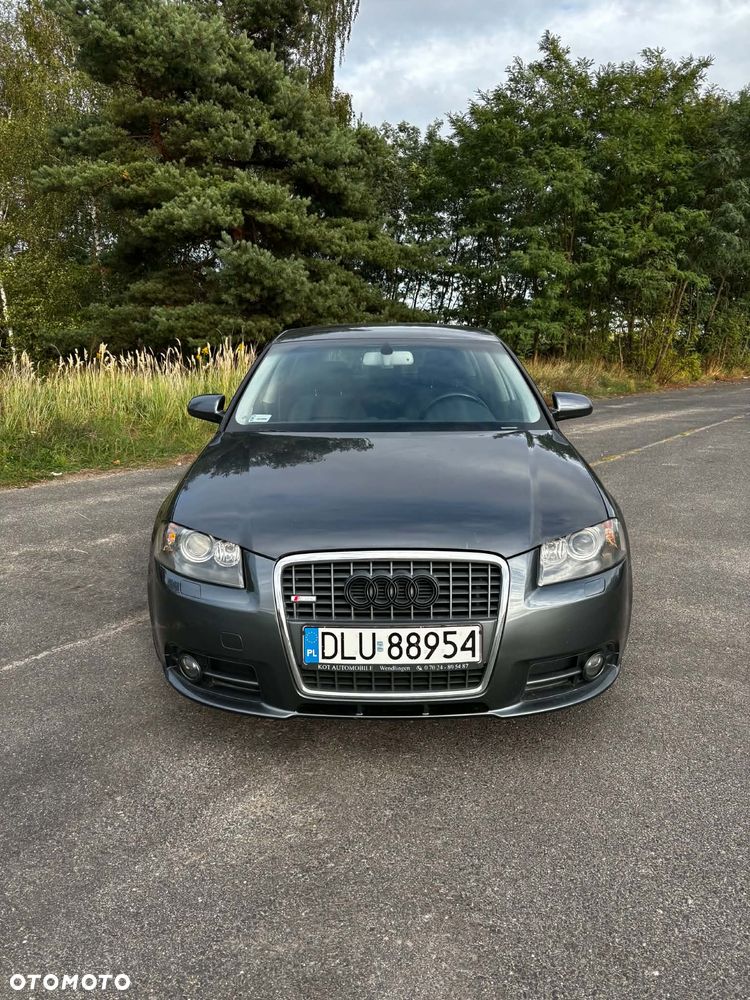Audi A3 Sportback 2.0 TDI DPF Ambiente - 4