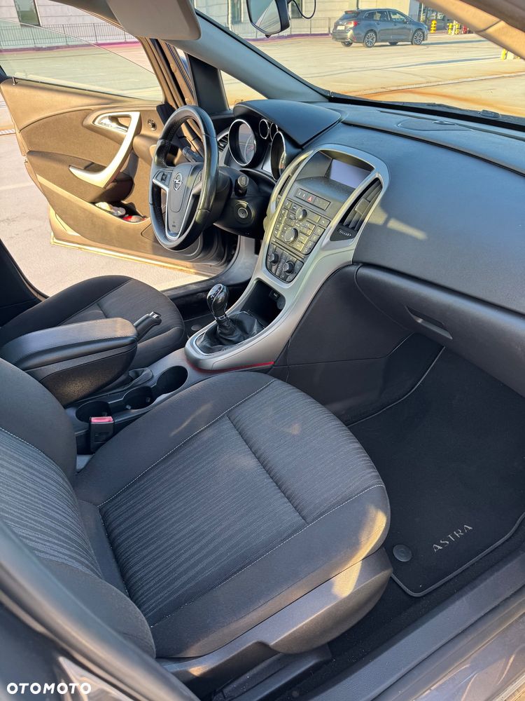 Opel Astra 1.4 T Enjoy - 13