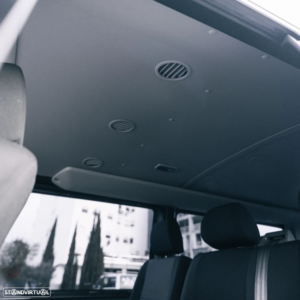 VW Transporter Caravelle DSG Longa Comfortline - 19