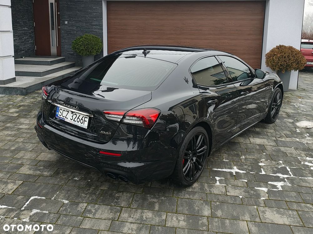 Maserati Ghibli Modena - 23