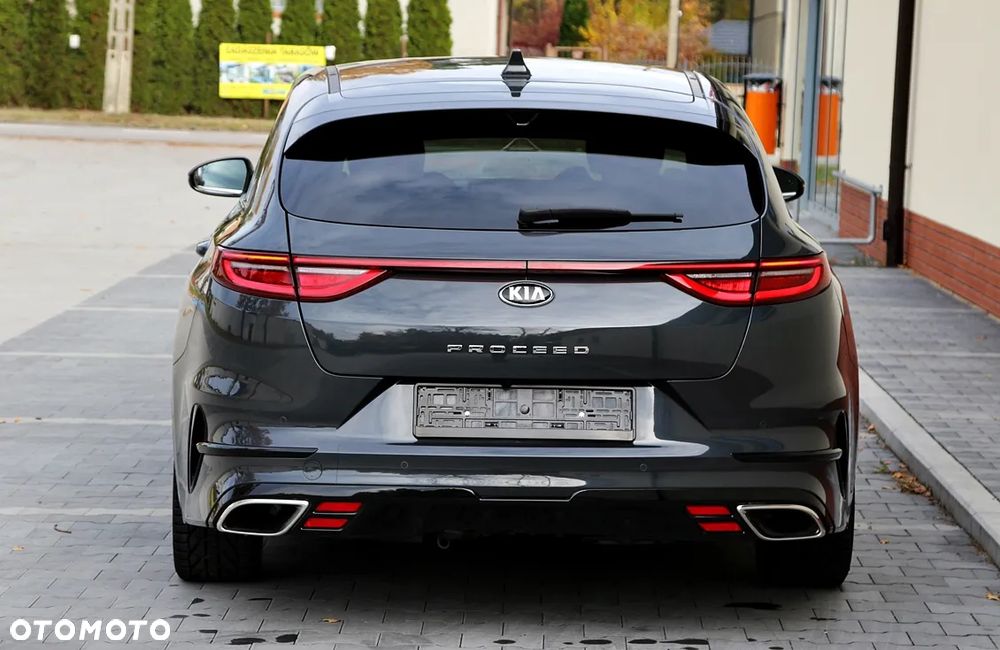 Kia ProCeed - 7