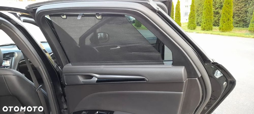 Ford Mondeo 2.0 TDCi Titanium PowerShift - 13