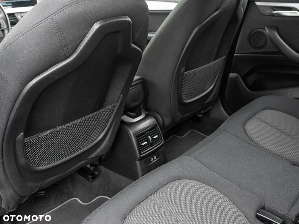 BMW X2 sDrive18i Advantage - 25