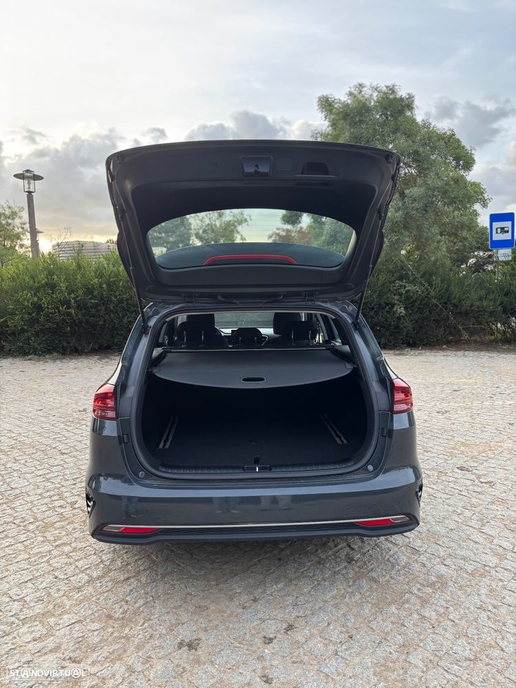 Kia Ceed SW 1.6 CRDi SX - 22
