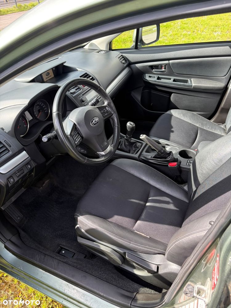 Subaru Impreza 1.6i Comfort - 14
